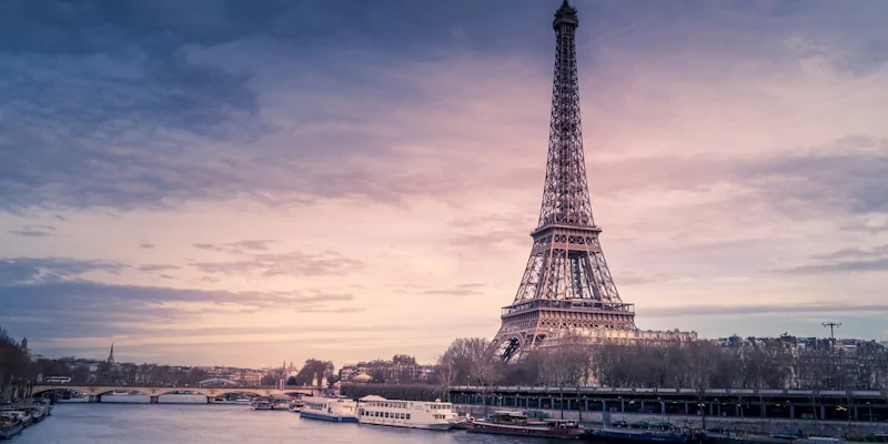 10 Things You Must Do in Paris